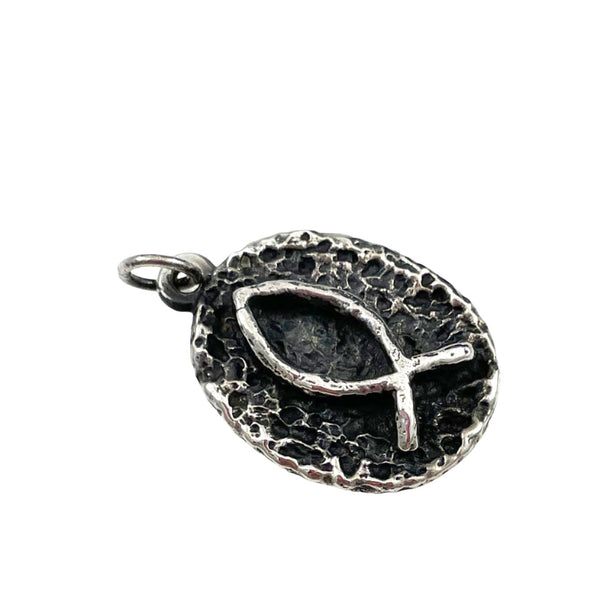James Avery Textured Ichthus Fish Sterling Pendant Retired Estate Beads Jewelry