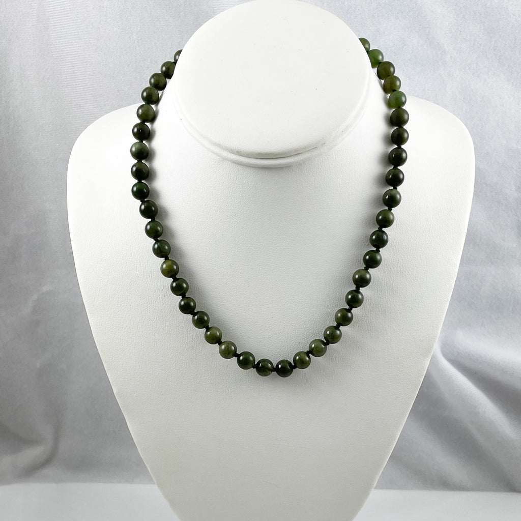 Green Jade Necklace Vintage 