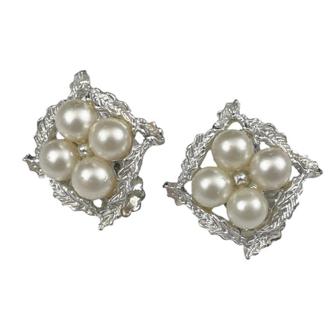 Vintage pearl earrings