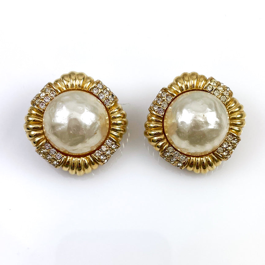 Vintage retro gold tone ornate clip on Stud button earrings 3 white fa –  Loved & Loved Again
