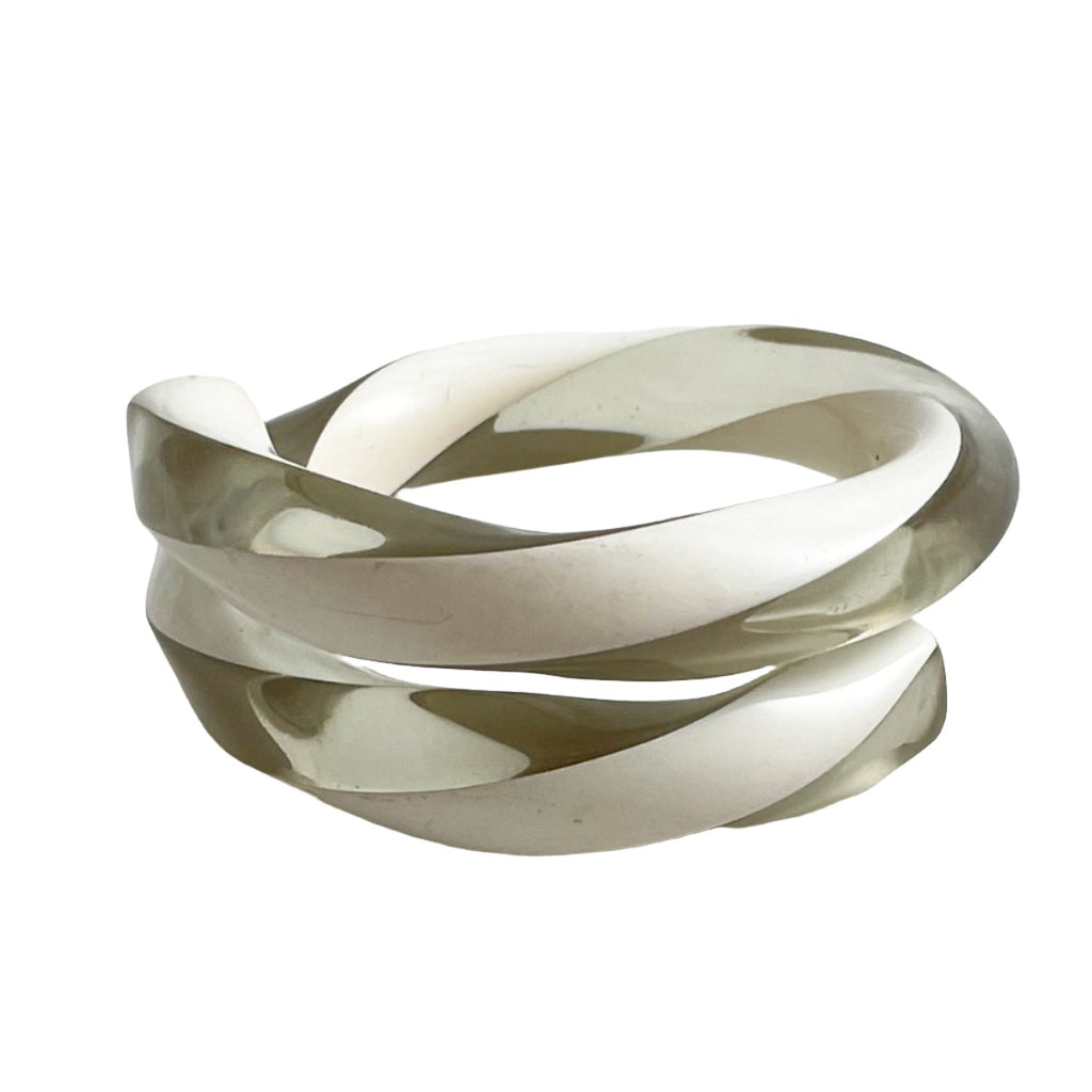 Clear & White Lucite Twist Bangle Bracelet Vintage