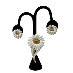 Monet White Enamel Daisy Brooch & Earrings Set Vintage