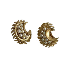 Trifari Gold & Pearl Vintage Clip On Earrings