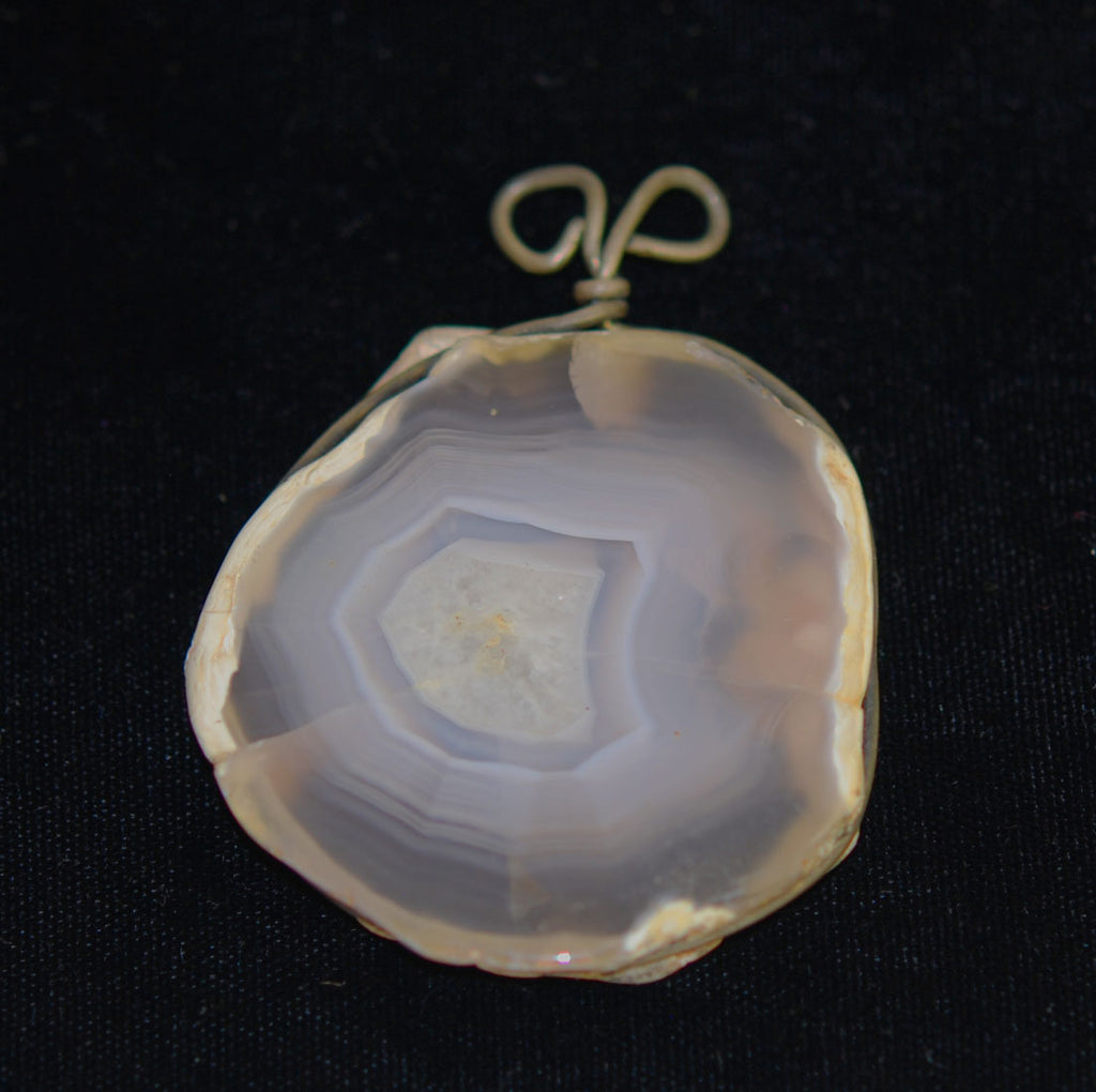 banded agate pendant