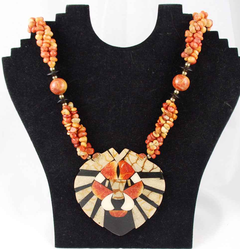 Apple Coral Lion Pendant Necklace Vintage – Estate Beads Jewelry