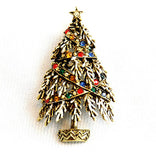 Art Snowy Rhinestone Christmas Tree Pin Vintage