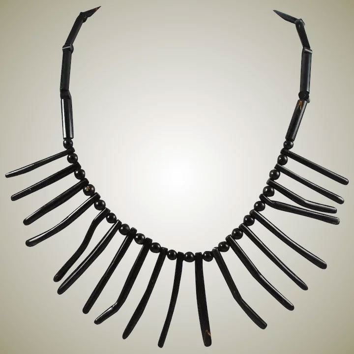 Black Branch Coral Necklace Vintage