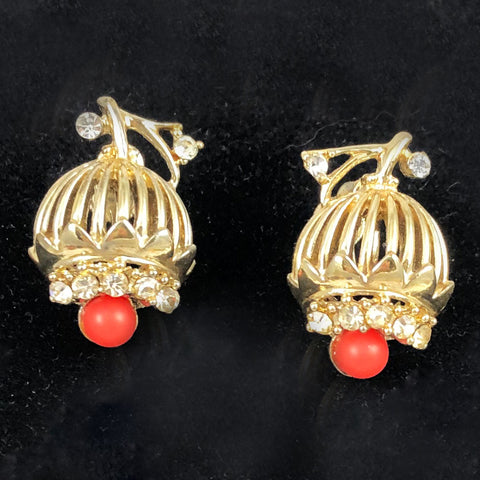 Vintage Coro Coral earrings