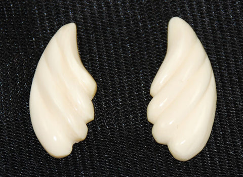 Pair of Ivory Scalloped Pieces-Flat Back Vintage
