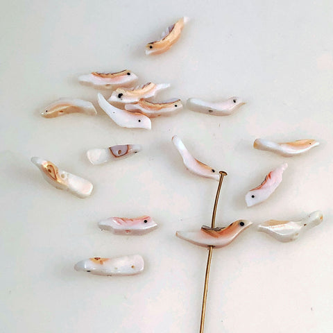 Carved Shell Fetish Bird Beads 