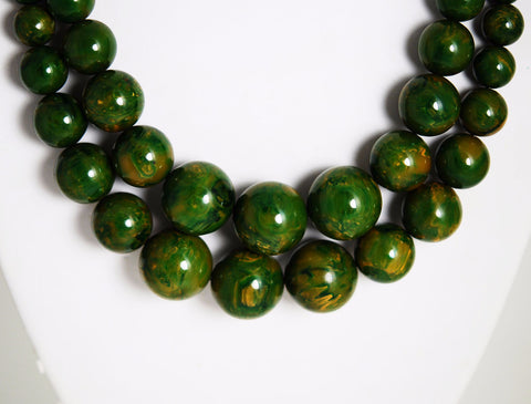 Double Strand Spinach Bakelite Necklace Vintage