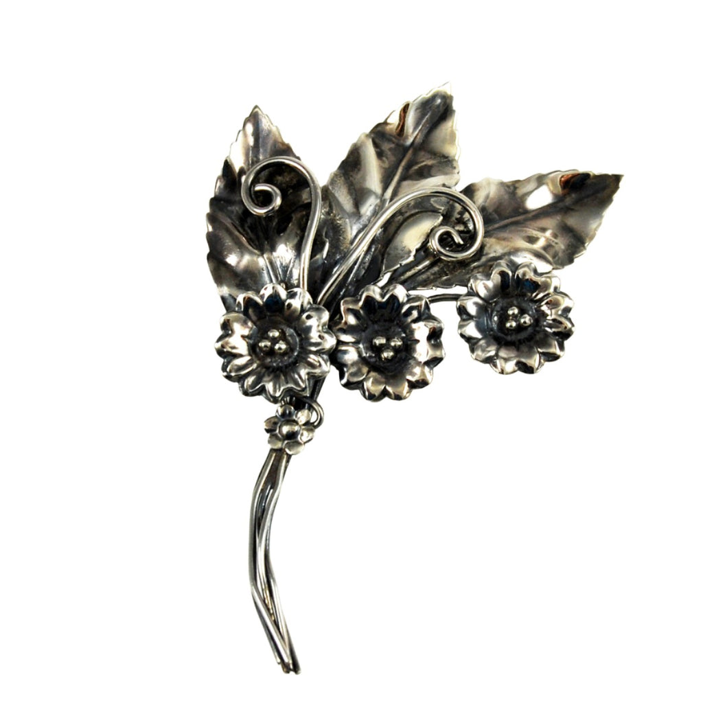 Vintage  Sterling silver floral brooch Pin